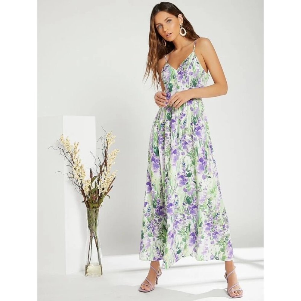 NEW!  Size 8/10 Floral Print Cami Dress